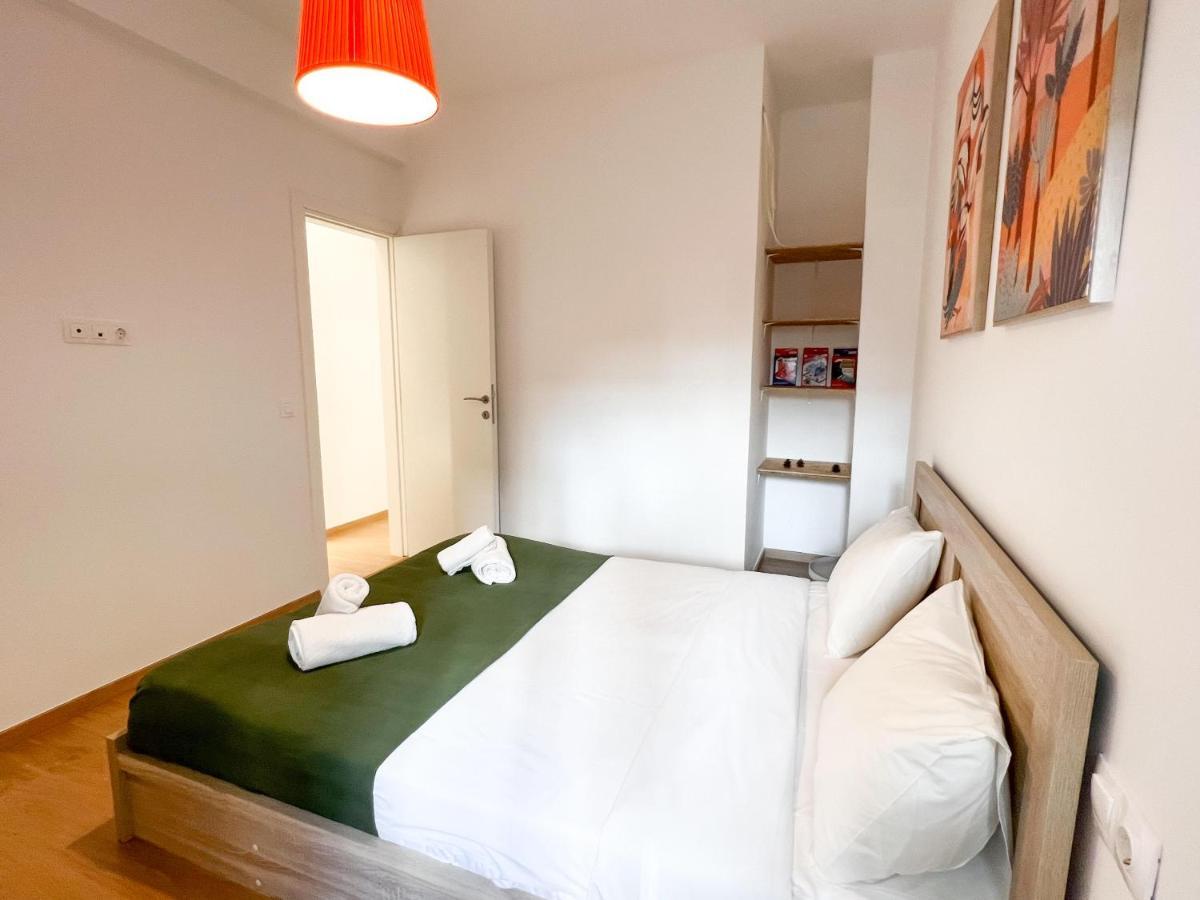 Comfy 2 Bdr Apt In Petralona - Next To Metro Atina Dış mekan fotoğraf