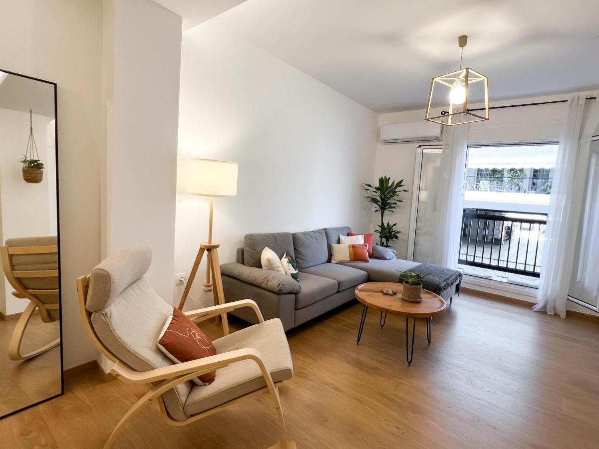 Comfy 2 Bdr Apt In Petralona - Next To Metro Atina Dış mekan fotoğraf